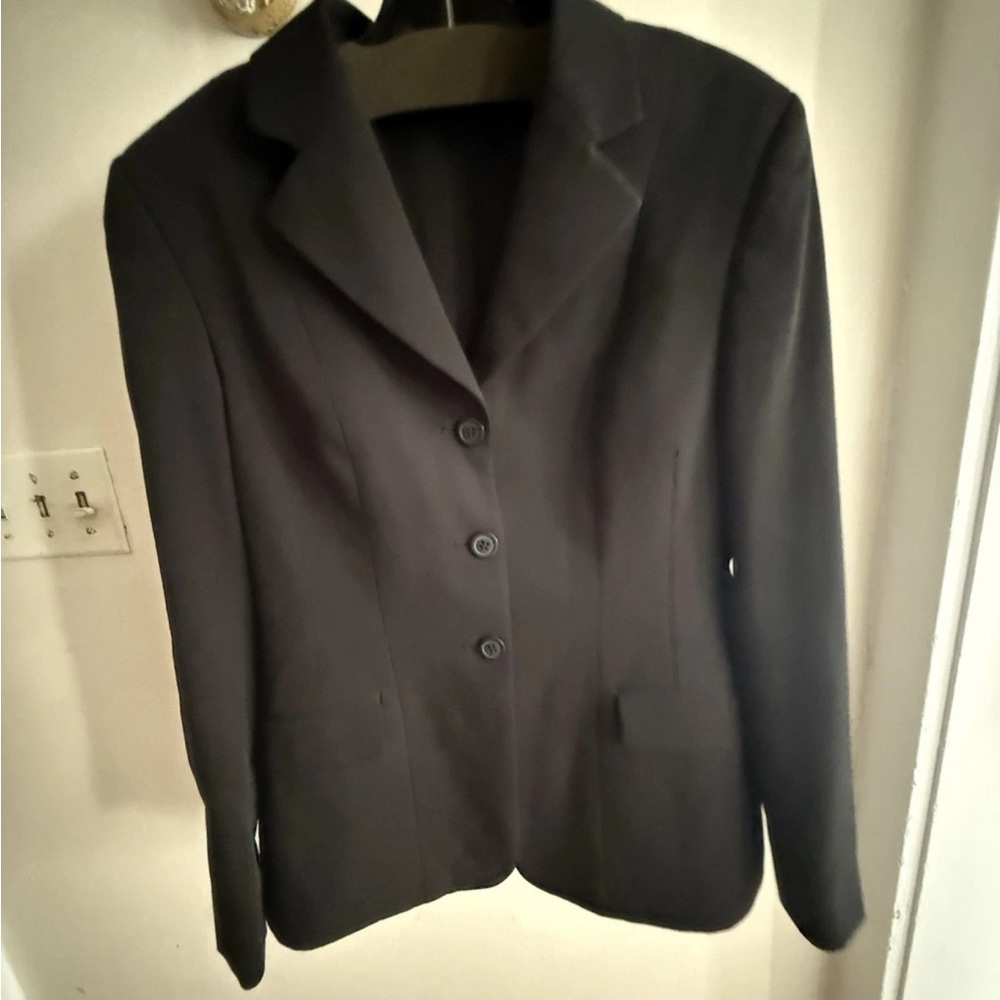 RJ Classics Black Show Coat 4R